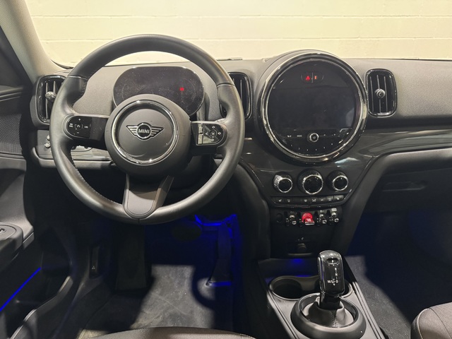 fotoG 6 del MINI MINI Countryman Cooper D 110 kW (150 CV) 150cv Diésel del 2023 en Barcelona