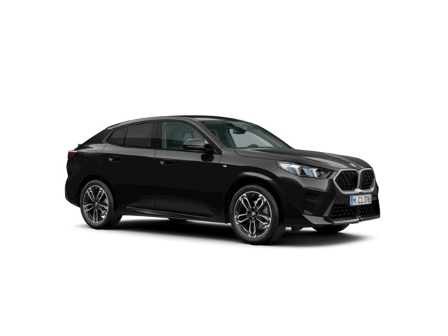 BMW X2 sDrive18d color Negro. Año 2024. 110KW(150CV). Diésel. En concesionario Movilnorte El Plantio de Madrid