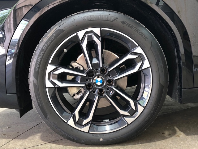 BMW X2 sDrive18d color Negro. Año 2024. 110KW(150CV). Diésel. En concesionario Movilnorte El Plantio de Madrid