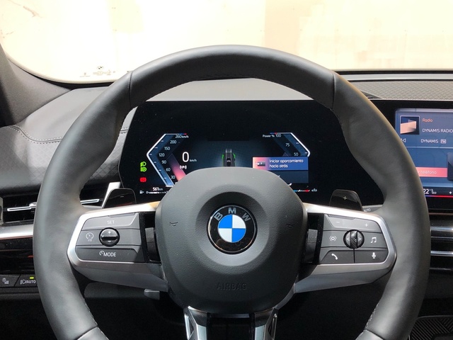 BMW X2 sDrive18d color Negro. Año 2024. 110KW(150CV). Diésel. En concesionario Movilnorte El Plantio de Madrid