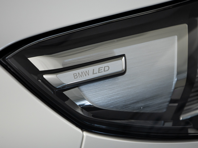 BMW X1 sDrive18d color Blanco. Año 2023. 110KW(150CV). Diésel. En concesionario BMW Fuenteolid Valladolid de Valladolid