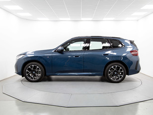 Fotos de BMW X3 xDrive30e color Azul. Año 2025. 220KW(299CV). Híbrido Electro/Gasolina. En concesionario Móvil Begar Alicante de Alicante