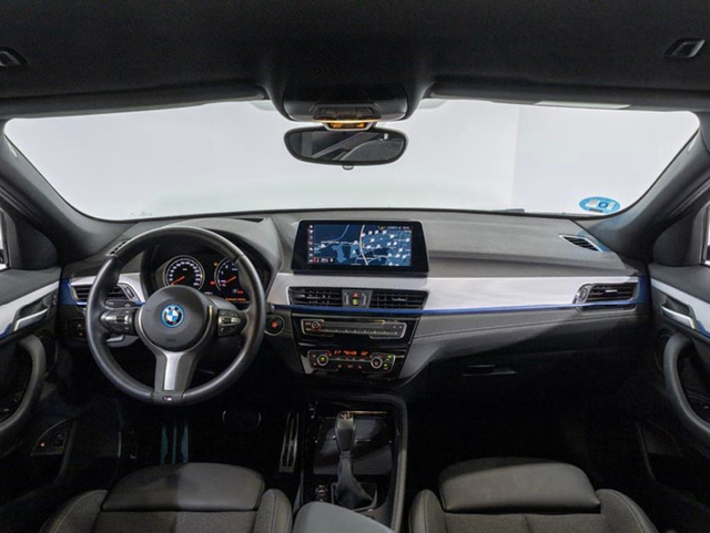 BMW X2 xDrive25e color Negro. Año 2023. 162KW(220CV). Híbrido Electro/Gasolina. En concesionario Oliva Motor Girona de Girona