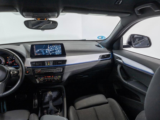 BMW X2 xDrive25e color Negro. Año 2023. 162KW(220CV). Híbrido Electro/Gasolina. En concesionario Oliva Motor Girona de Girona