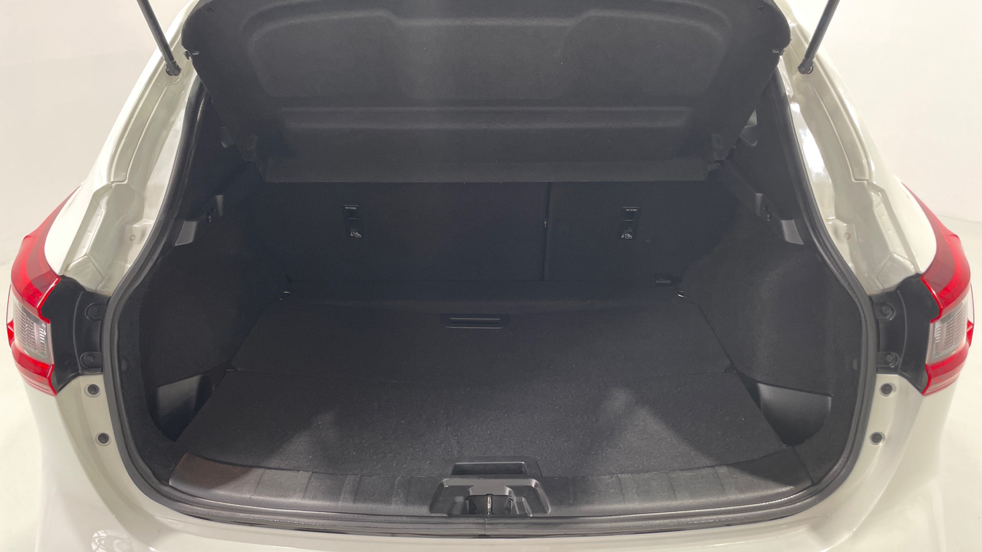 Nissan Qashqai DIG-T 140 - 11