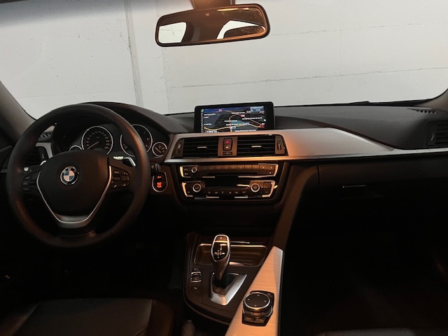 BMW Serie 4 420d Gran Coupe color Negro. Año 2015. 135KW(184CV). Diésel. En concesionario Amiocar S.A. de Coruña