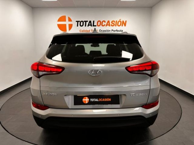 Hyundai Tucson 1.7 CRDI BlueDrive Tecno DCT 103 kW (141 CV)