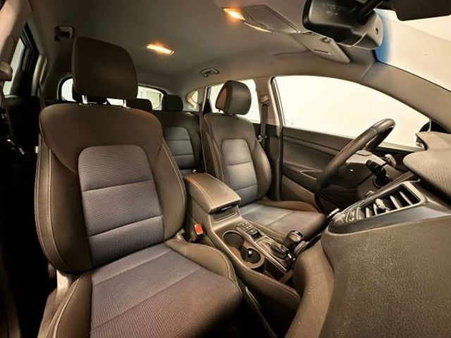 Hyundai Tucson 1.7 CRDI BlueDrive Tecno DCT 103 kW (141 CV)