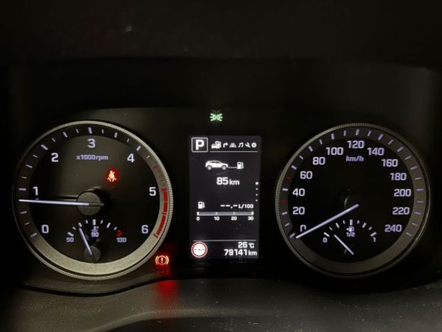 Hyundai Tucson 1.7 CRDI BlueDrive Tecno DCT 103 kW (141 CV)
