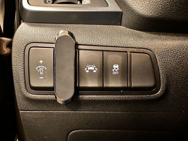 Hyundai Tucson 1.7 CRDI BlueDrive Tecno DCT 103 kW (141 CV)