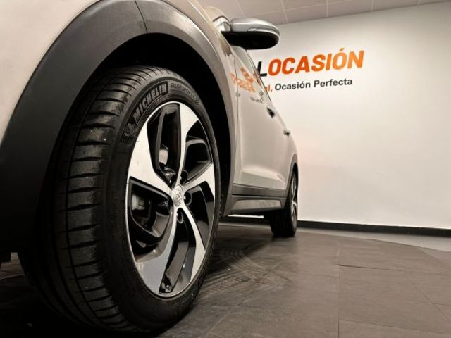 Hyundai Tucson 1.7 CRDI BlueDrive Tecno DCT 103 kW (141 CV)