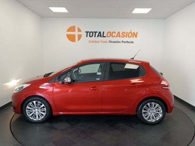 Peugeot 208 BlueHDi 100 Signature 73 kW (99 CV)