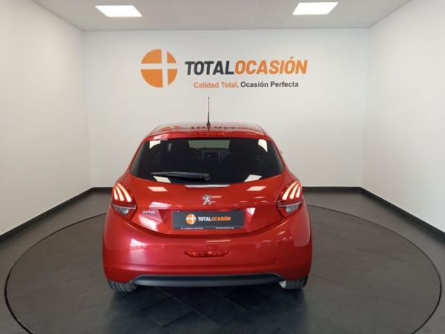 Peugeot 208 BlueHDi 100 Signature 73 kW (99 CV)