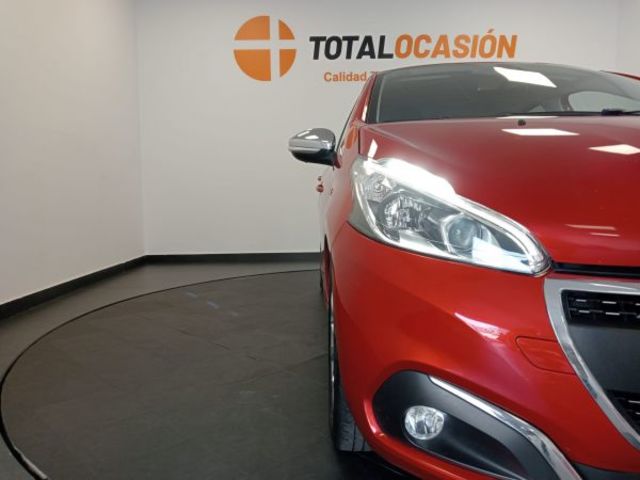 Peugeot 208 BlueHDi 100 Signature 73 kW (99 CV)