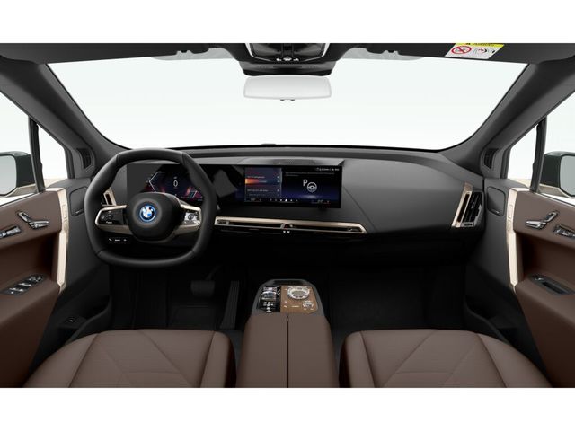 BMW iX xDrive50 color Negro. Año 2023. 385KW(523CV). Eléctrico. En concesionario Ilbira Motor | Granada de Granada