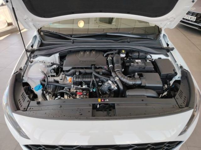 Hyundai i30 1.0 TGDI 48V Klass 74 kW (100 CV)