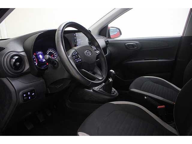 Hyundai i10 1.0 - 6