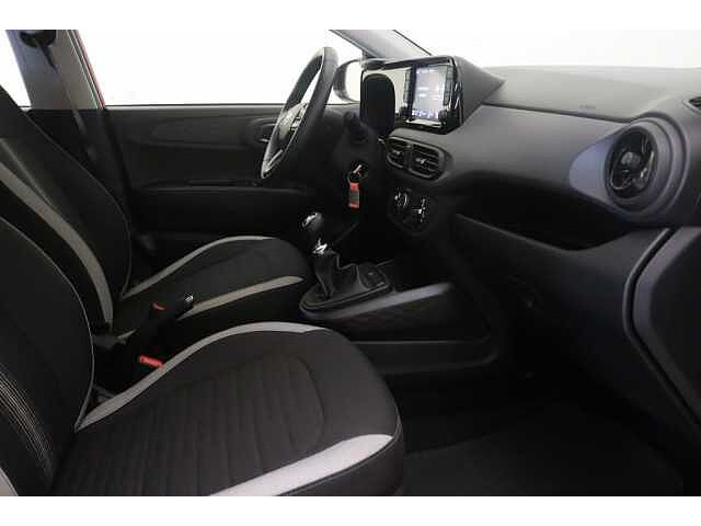 Hyundai i10 1.0 - 5