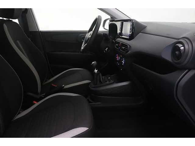 Hyundai i10 1.0 - 5
