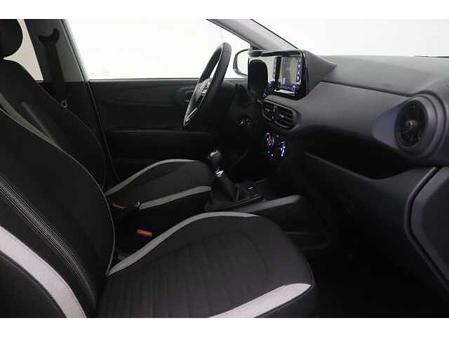 Hyundai i10 1.0 - 5