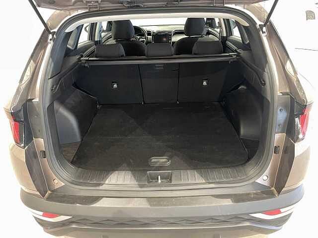 Hyundai Tucson 1.6 TGDI - 27