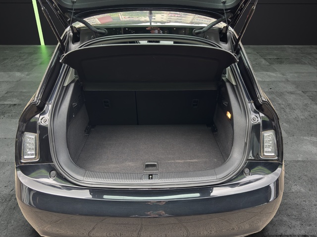 Audi A1 Sportback Attracted 1.6 TDI 66 kW (90 CV)