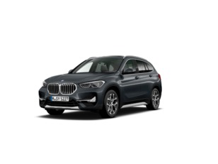 Fotos de BMW X1 sDrive18d color Gris. Año 2021. 110KW(150CV). Diésel. En concesionario Novomóvil Oleiros de Coruña