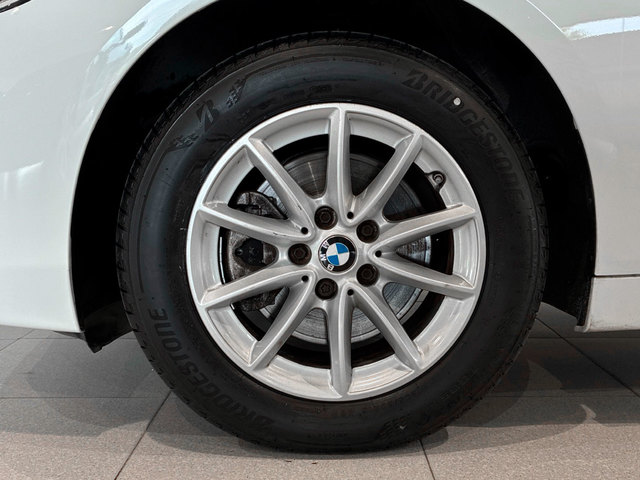 BMW Serie 2 218i Gran Tourer color Blanco. Año 2022. 103KW(140CV). Gasolina. En concesionario BMW Marcos Automoción de Valencia