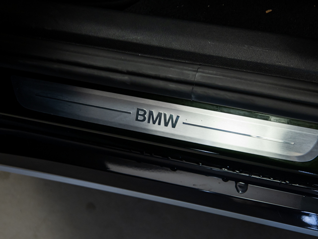 BMW X1 sDrive18d color Verde. Año 2023. 110KW(150CV). Diésel. En concesionario BMW Fuenteolid Valladolid de Valladolid