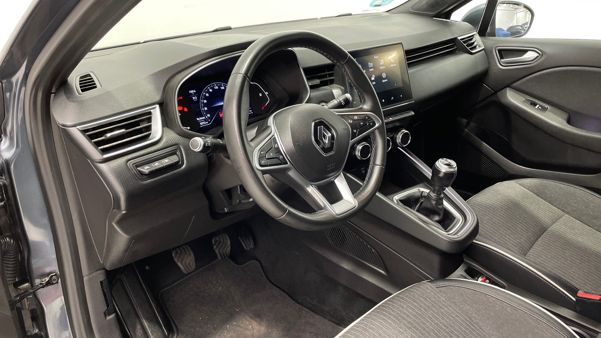 Renault Clio TCe 90 - 8