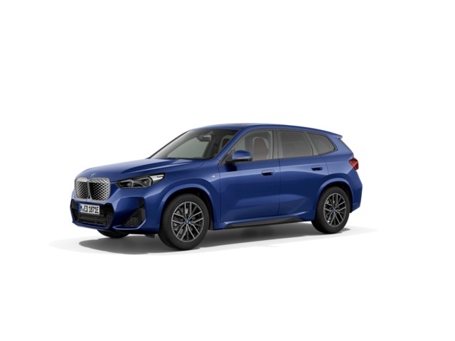BMW iX1 eDrive20 color Azul. Año 2024. 150KW(204CV). Eléctrico. En concesionario Proa Premium Palma de Baleares