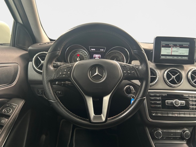 Mercedes-Benz GLA 220 CDI Urban 4Matic 125 kW (170 CV)
