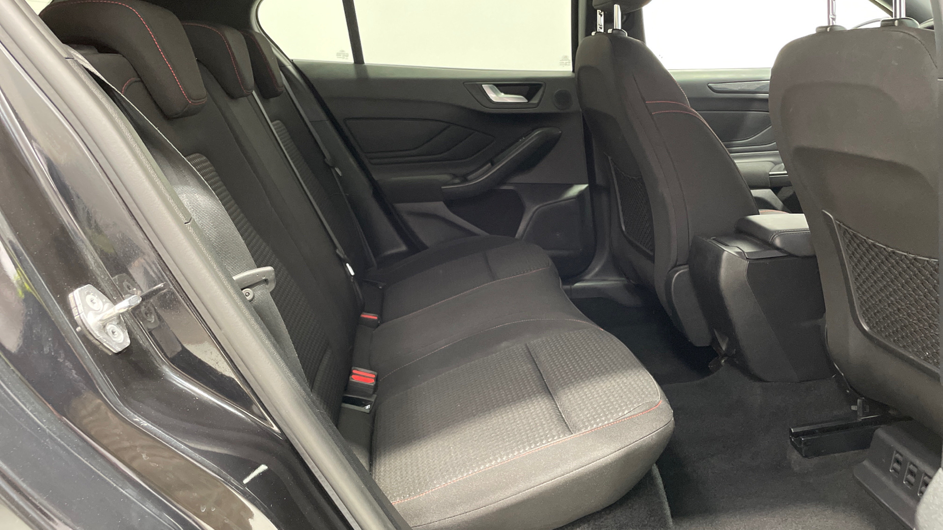 Ford Focus 1.0 Ecoboost MHEV - 12