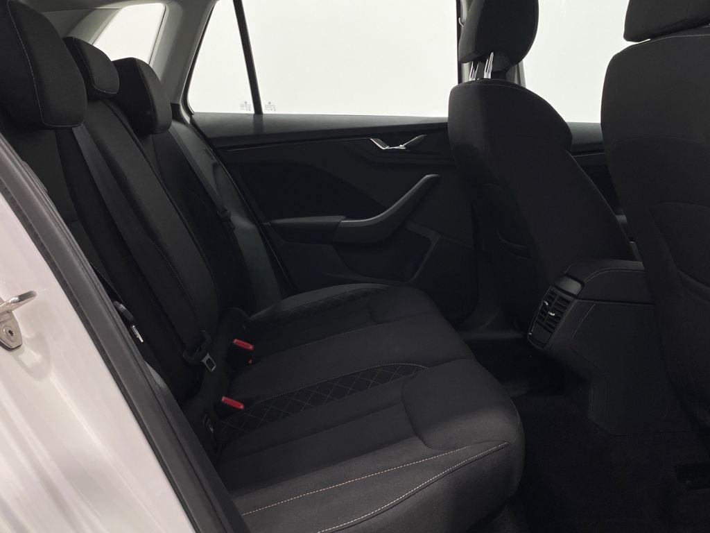 Skoda Kamiq 1.0 TSI - 6