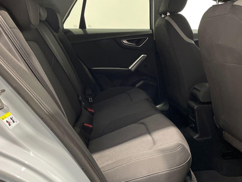Audi Q2 30 TDI - 8