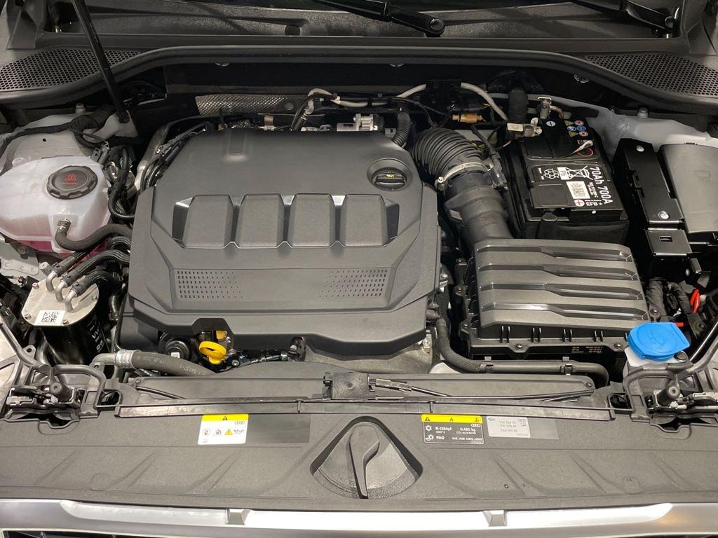 Audi Q2 30 TDI - 11