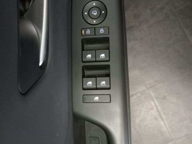 Hyundai Kona 1.6 GDI HEV Tecno DCT 104 kW (141 CV)