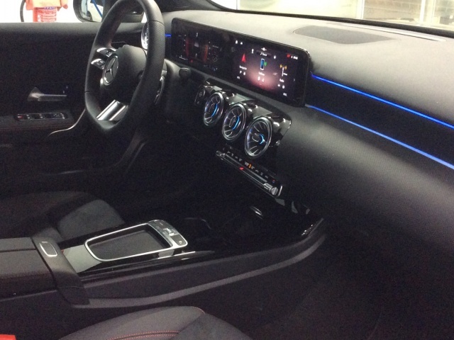 Mercedes-Benz Clase A 180 d 85 kW (116 CV)