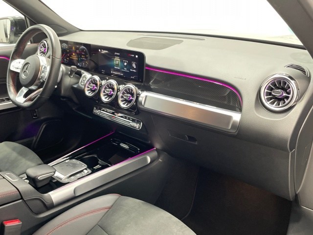 Mercedes-Benz GLB GLB 200 d - 10