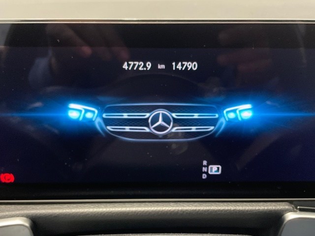 Mercedes-Benz GLB GLB 200 d - 18