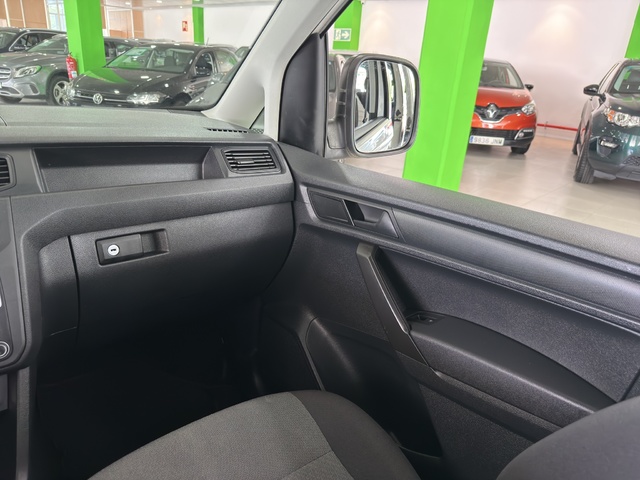 Volkswagen Caddy Profesional Kombi 2.0 TDI BMT 75 kW (102 CV)