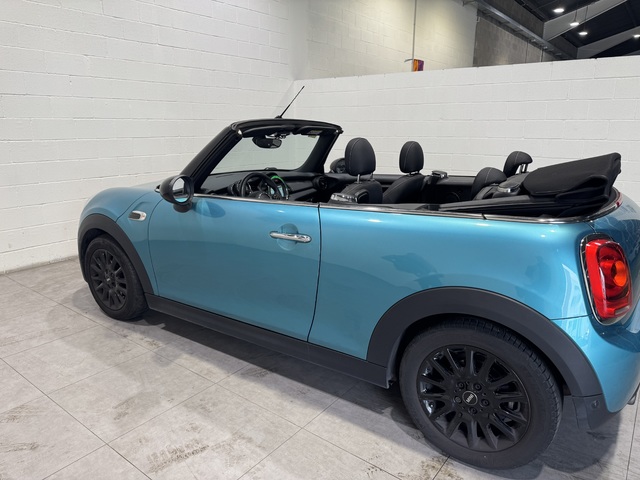 fotoG 19 del MINI MINI Cabrio Cooper 100 kW (136 CV) 136cv Gasolina del 2017 en Barcelona