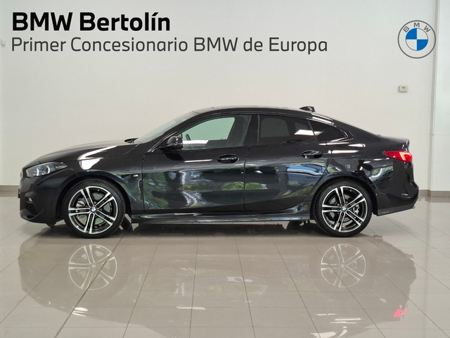 BMW Serie 2 220d Gran Coupe color Negro. Año 2024. 140KW(190CV). Diésel. En concesionario Automoviles Bertolin, S.L. de Valencia