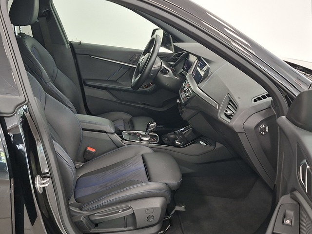 BMW Serie 2 220d Gran Coupe color Negro. Año 2024. 140KW(190CV). Diésel. En concesionario Automoviles Bertolin, S.L. de Valencia