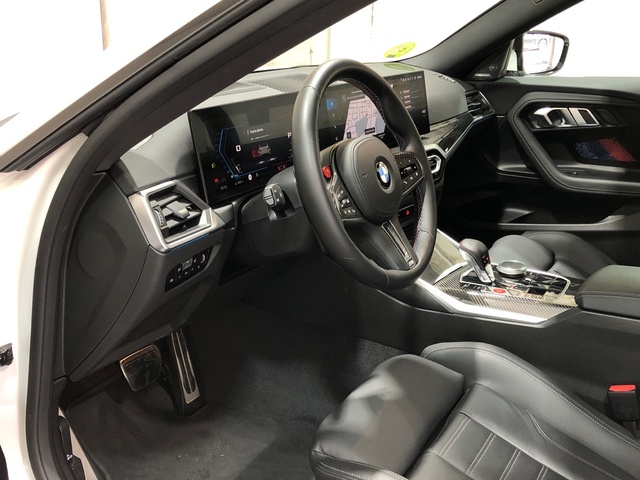 BMW M M2 Coupe color Blanco. Año 2023. 338KW(460CV). Gasolina. En concesionario Movilnorte El Plantio de Madrid
