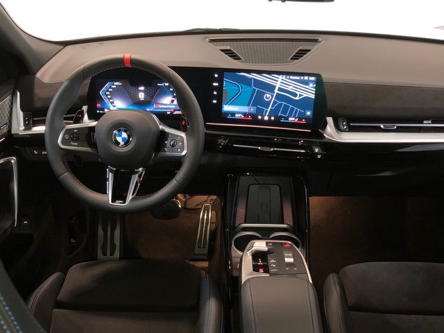BMW X2 M35i color Blanco. Año 2025. 221KW(300CV). Gasolina. En concesionario Auto Premier, S.A. - MADRID de Madrid
