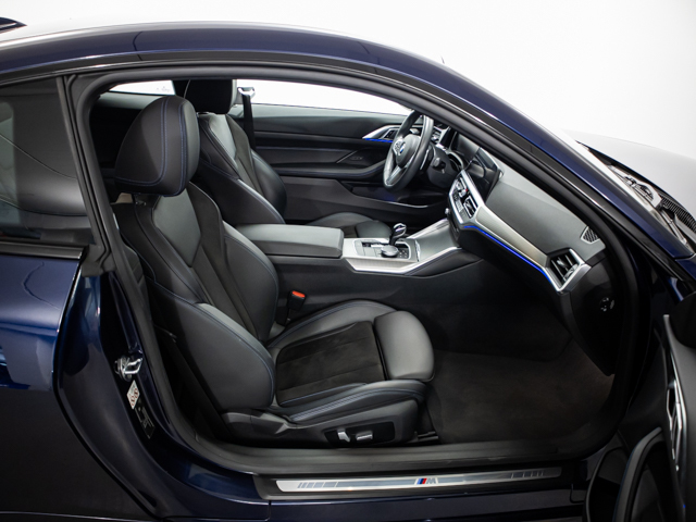 BMW Serie 4 420i Coupe color Azul. Año 2021. 135KW(184CV). Gasolina. En concesionario BMW Fuenteolid Valladolid de Valladolid
