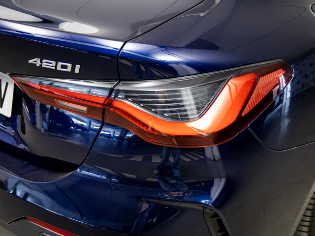 BMW Serie 4 420i Coupe color Azul. Año 2021. 135KW(184CV). Gasolina. En concesionario BMW Fuenteolid Valladolid de Valladolid