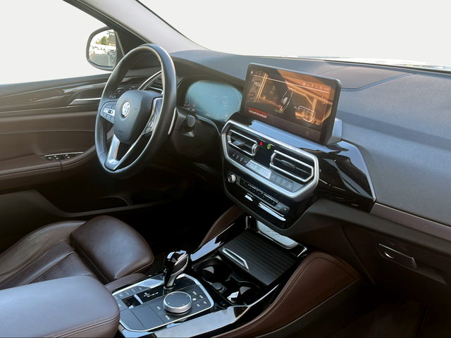 BMW X4 xDrive20d color Blanco. Año 2021. 140KW(190CV). Híbrido Electro/Diesel. En concesionario Ilbira Motor | Granada de Granada
