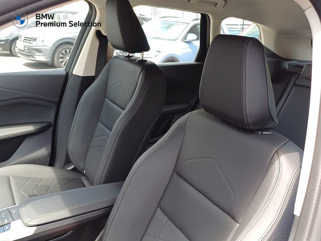 BMW iX1 eDrive20 color Azul. Año 2025. 150KW(204CV). Eléctrico. En concesionario Marmotor de Las Palmas